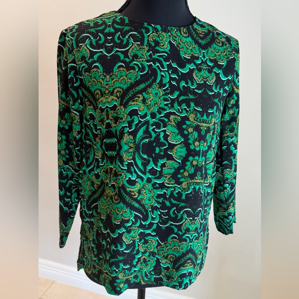 H&M Green and Black Patterned Blouse